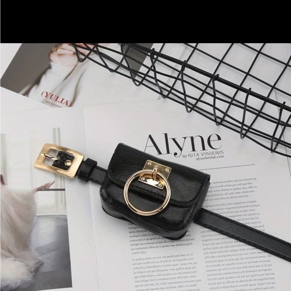 Affordable Fashion Finds Black Belt with Gold Buckle - Picture 5 of 6